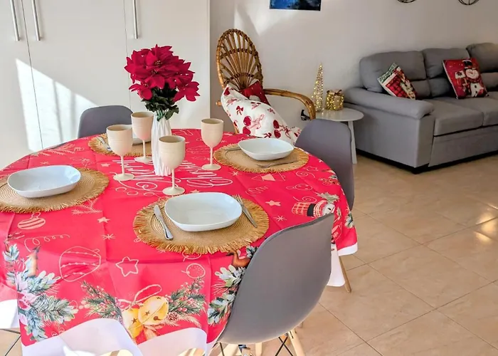 Апартаменты Brisas De Levante *