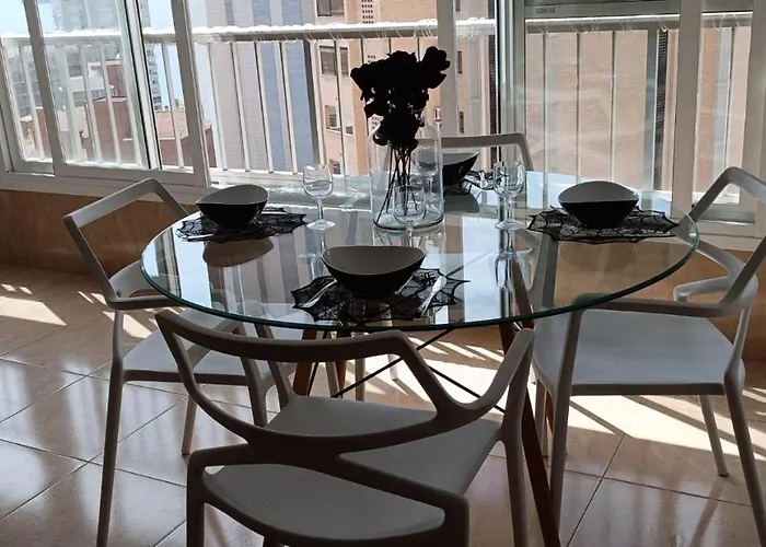 Brisas De Levante Апартаменты Бенидорм